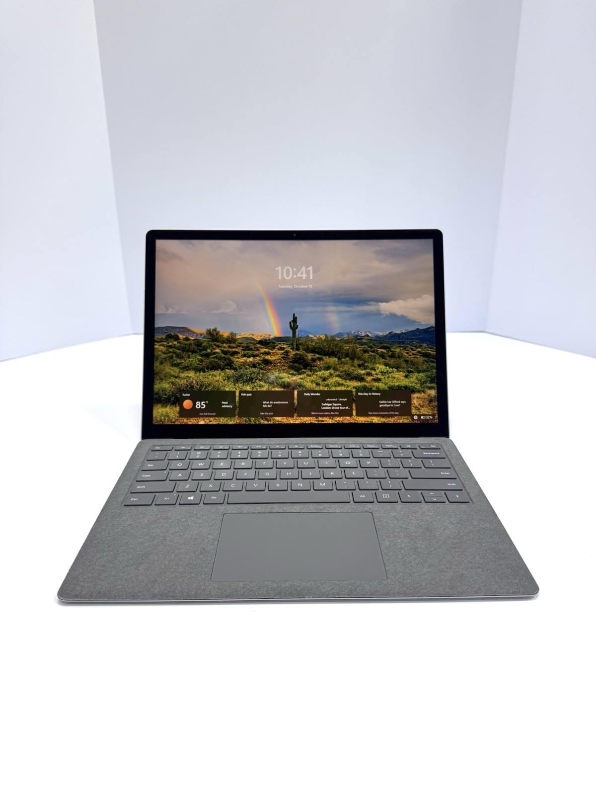 Microsoft Surface Laptop 4 Touch Ryzen 5, 8 GB, 256 GB - Excellent Condition