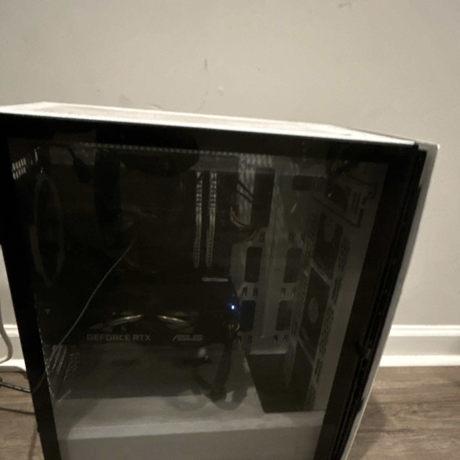 CyberPowerPC C Series Gaming Desktop Tower GeForce RTX GPU White  