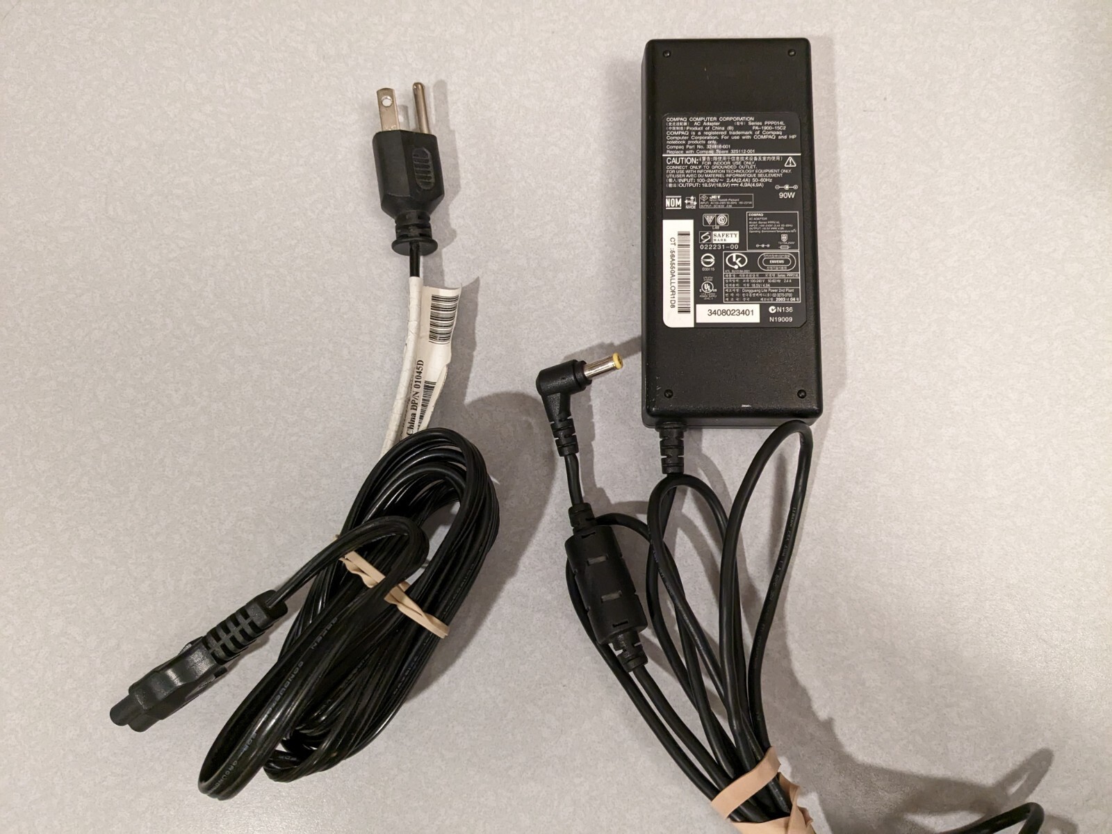 Genuine HP COMPAQ 90W 18.5V 4.9A Laptop Charger 325112-001 324816-001 Tested