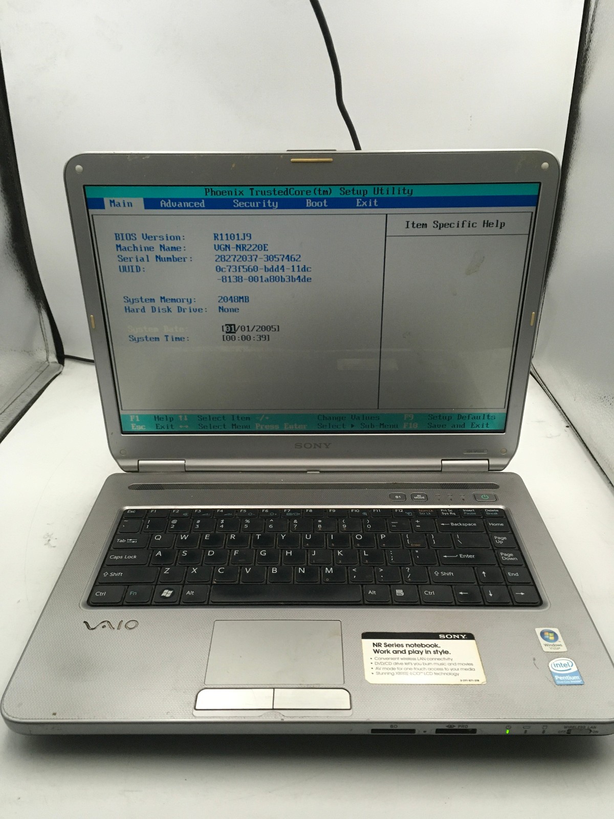 SONY VAIO PCG 7113L - BOOTS TO BIOS - INTEL CORE 2 DUO - 2GB RAM - 15" -READ- BB