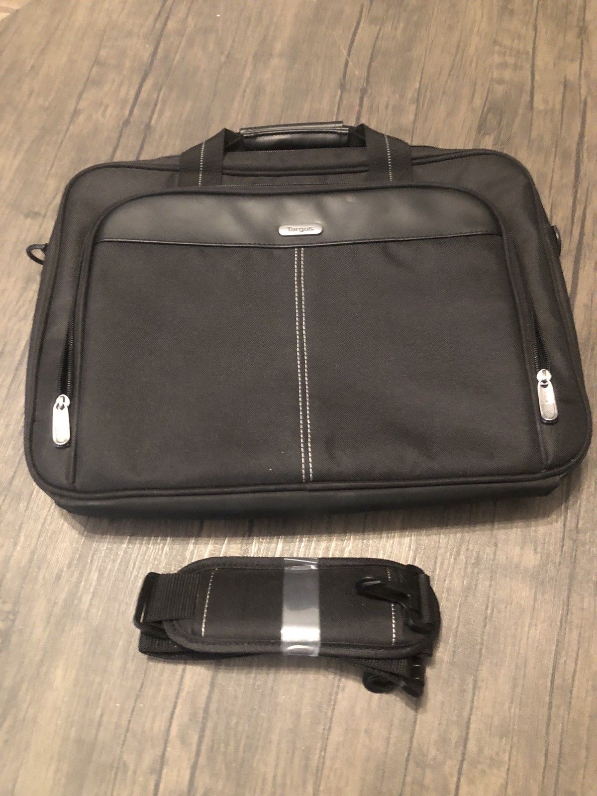 Targus Black Laptop Briefcase Slim Messenger Bag TCT027US-95
