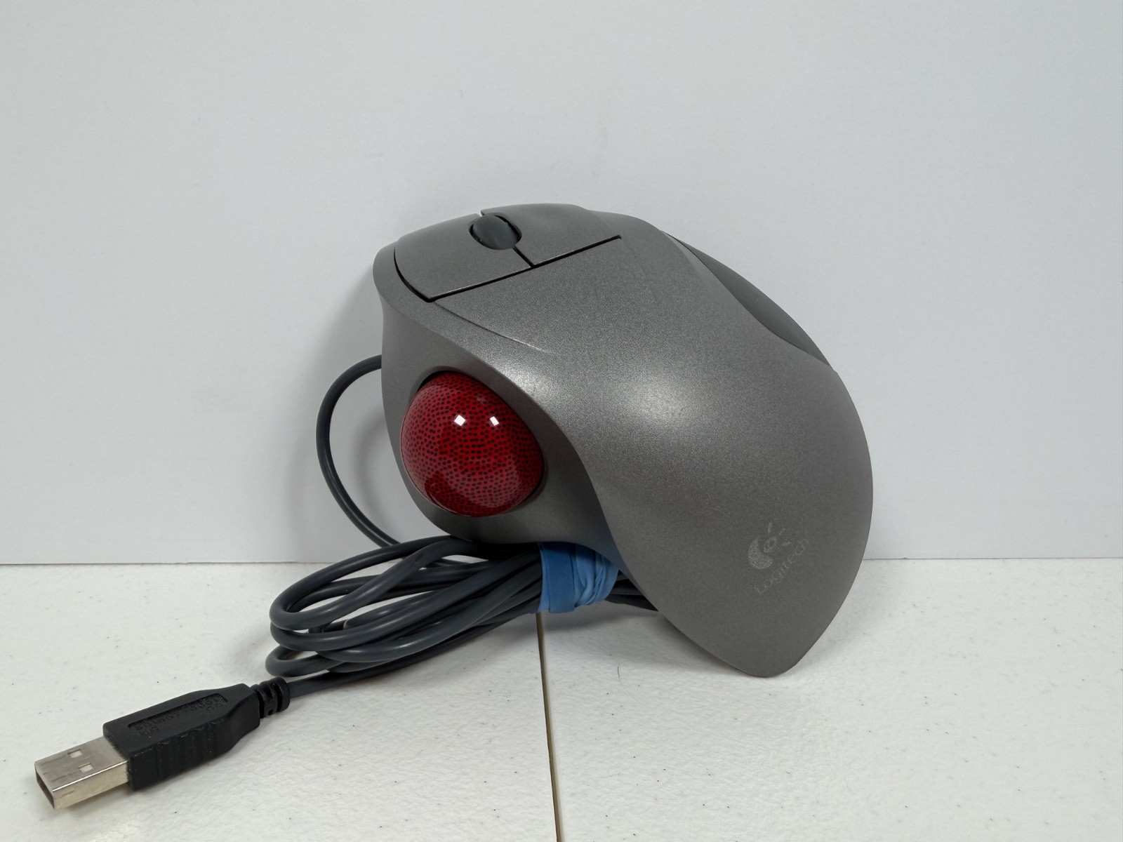 Logitech TrackMan Wheel Mouse USB Optical Trackball Mouse Silver T-BB18 Works