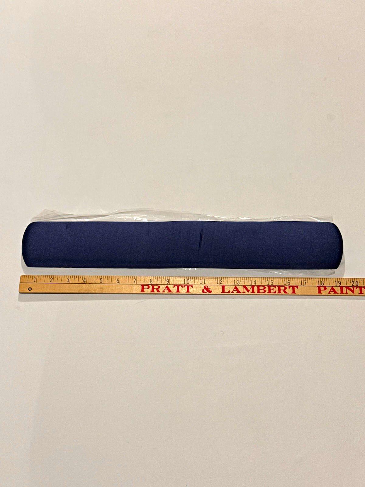 3M Gel Wrist Rest (WR310) Blue 19x3x1 Fabric Antimicrobial w/ Non-Skid Base
