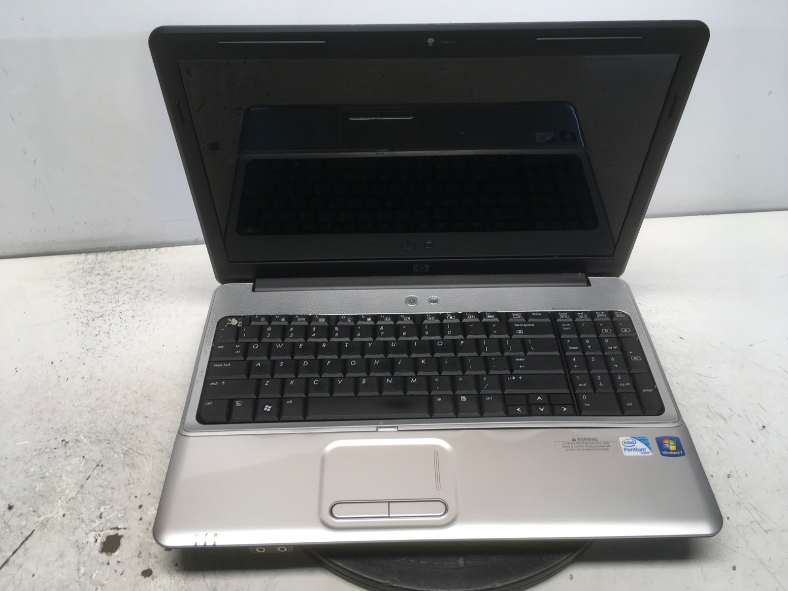 HP G60-535DX Intel Pentium T4300 2.1GHz 3 GB NO HDD No Batt READ