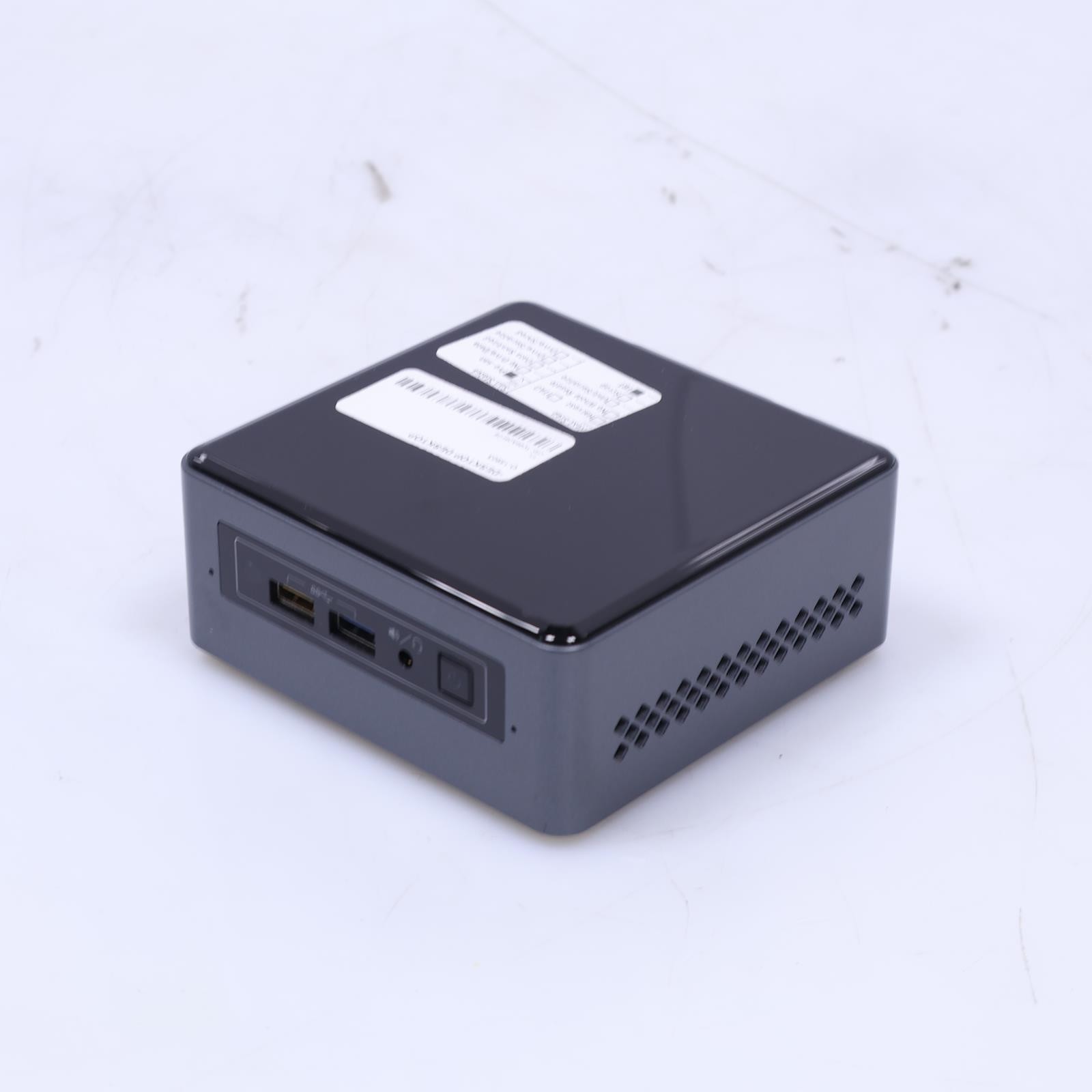 Intel NUC6CAYS Intel Celeron J3455 16GB RAM 31GB No OS USFF Desktop B1