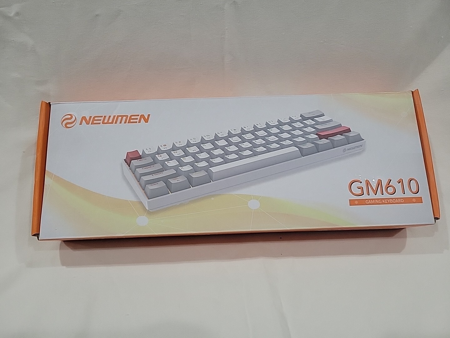 Newmen GM610 Bluetooth Mechanical Keyboard (Brown Switches) - With Extra Keycaps