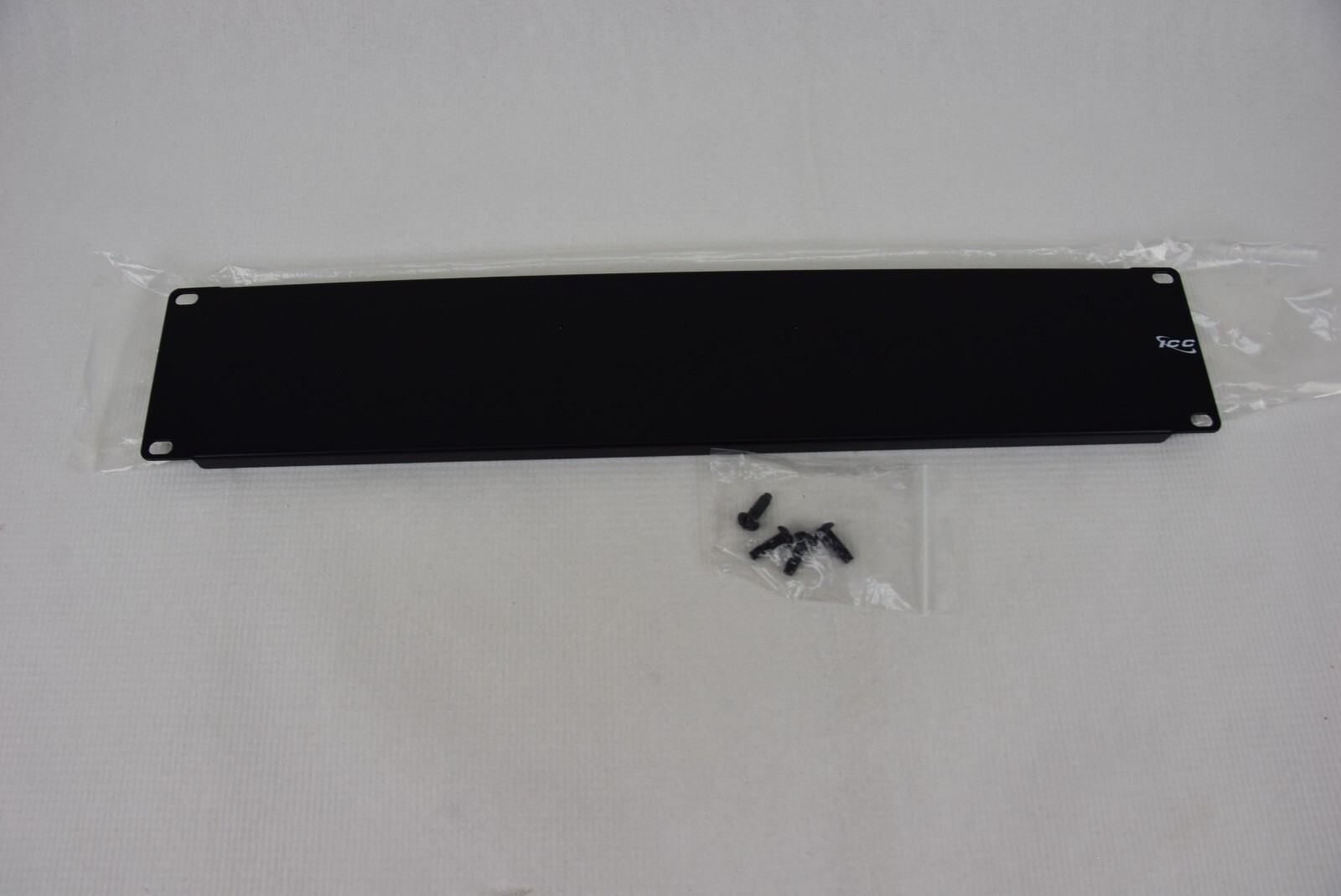 ICC ICCMSCMPC2 Blank Cable Management Panel