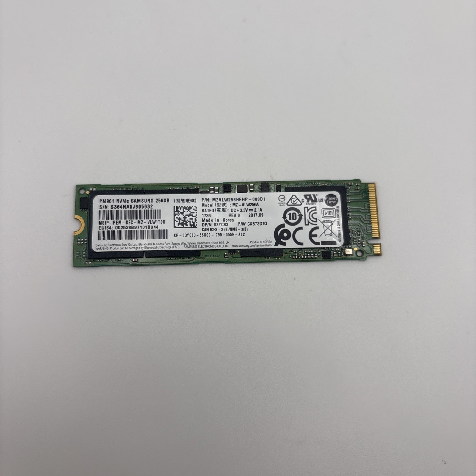 SAMSUNG PM961 256GB M.2 NVMe 2280 SSD MZ-VLW256A