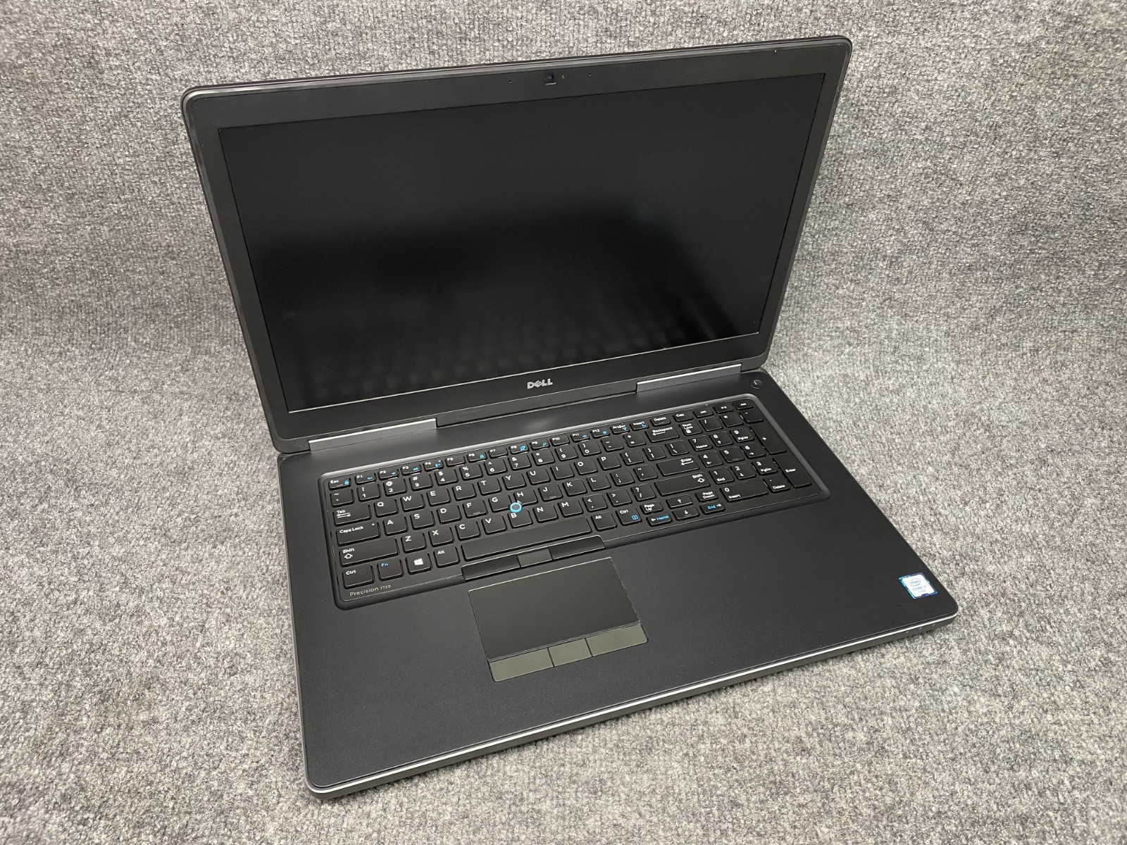 Dell Precision 7720 17.3" Laptop Core i7-6820HQ 2.70GHz 16GB RAM 256GB SSD