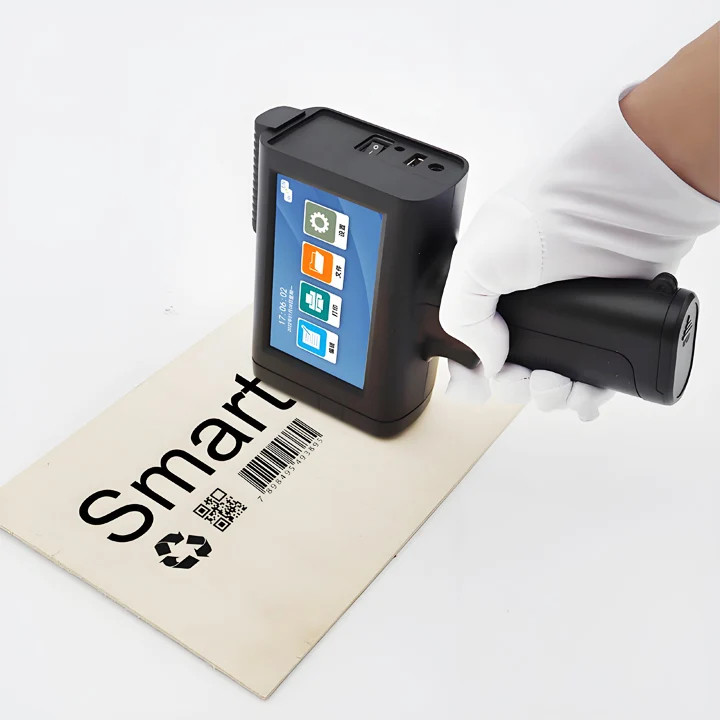 12.7mm Handheld Inkjet Printer Prints Batch Number and Product Code on Cartons