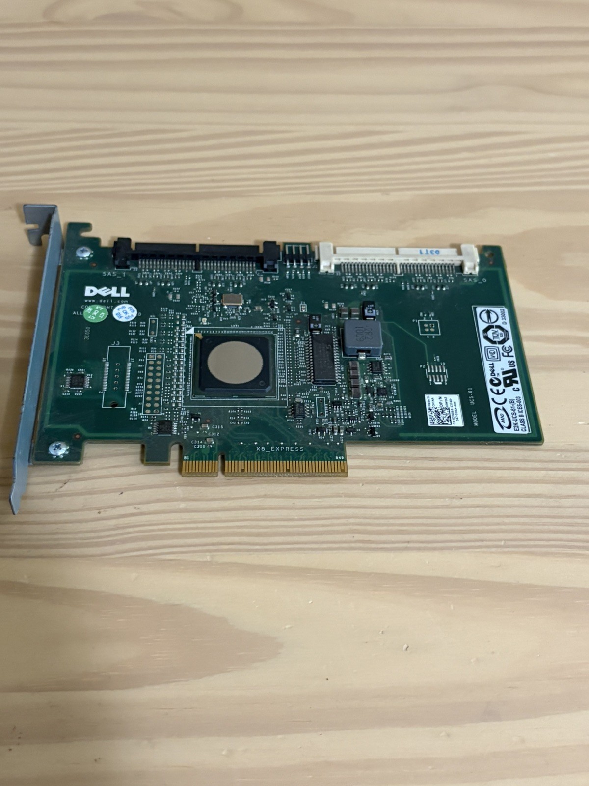 Dell LSI SAS LYK838 SAS6i/R 3Gbps HBA w/ LSI SAS1068E UCS-61