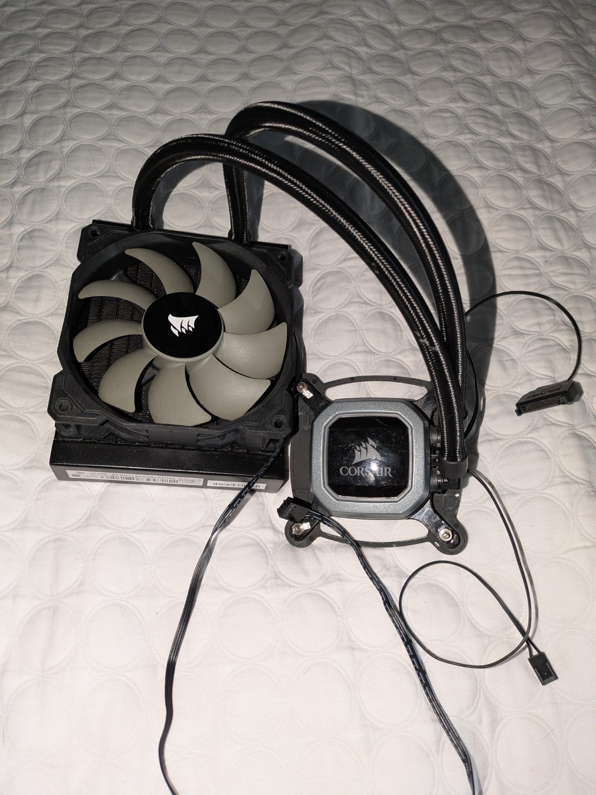 CORSAIR CW-9060035-WW w/ 12VDC 3.0W 2  Fans Tested working