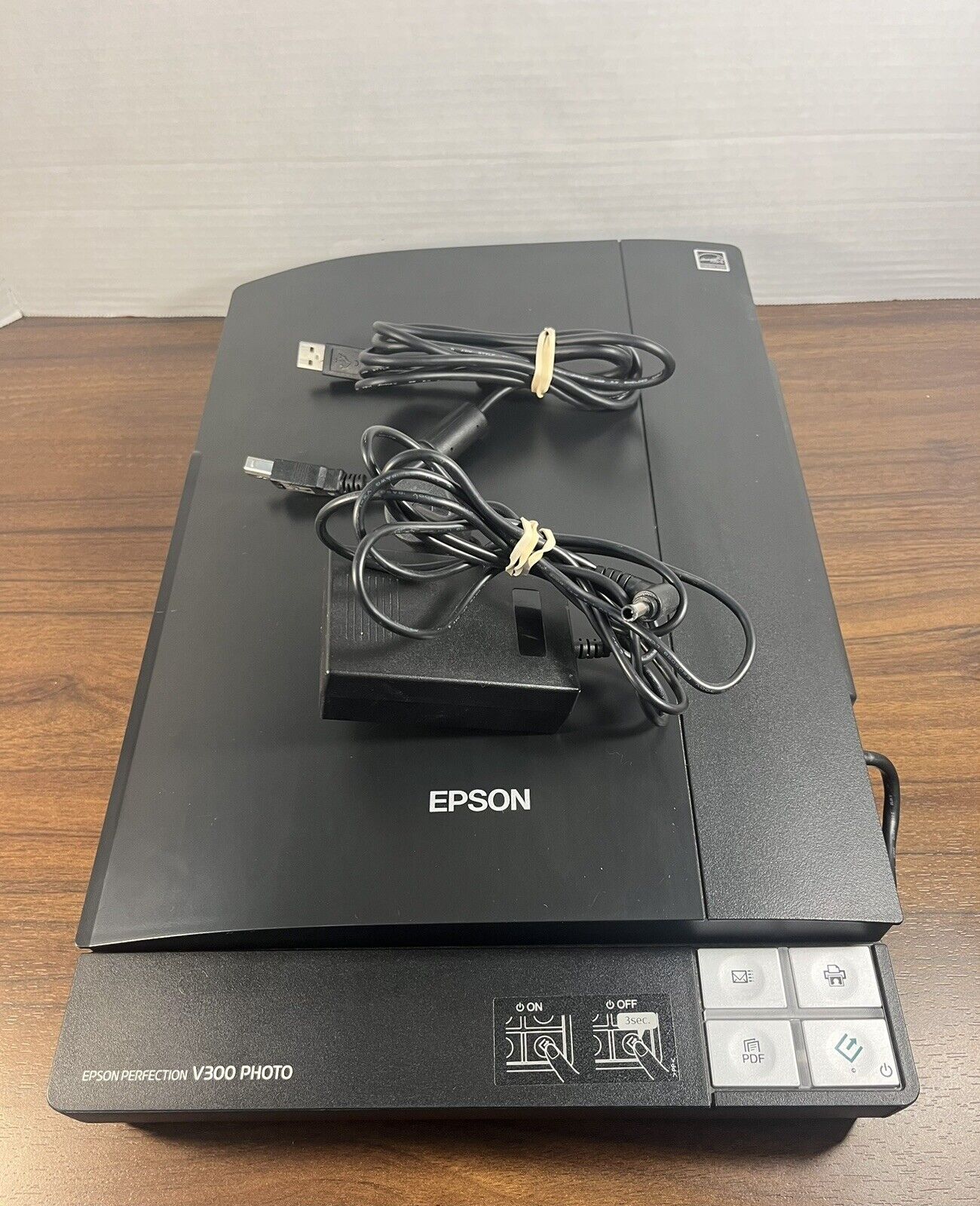 Epson Perfection V300 Photo Scanner W/ Power Supply 