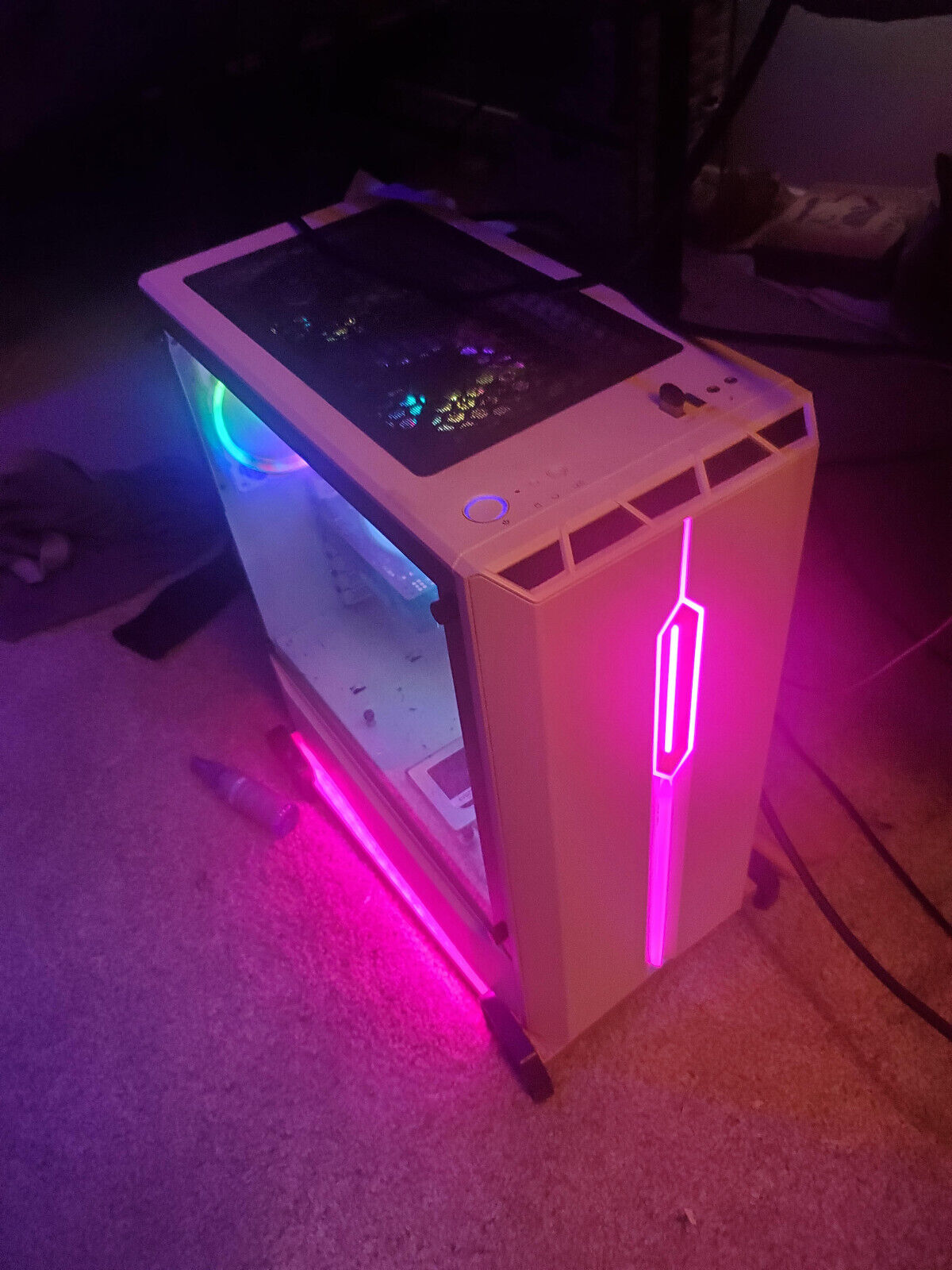 Custom Built Gaming PC RGB w/ accessories (see more for details)