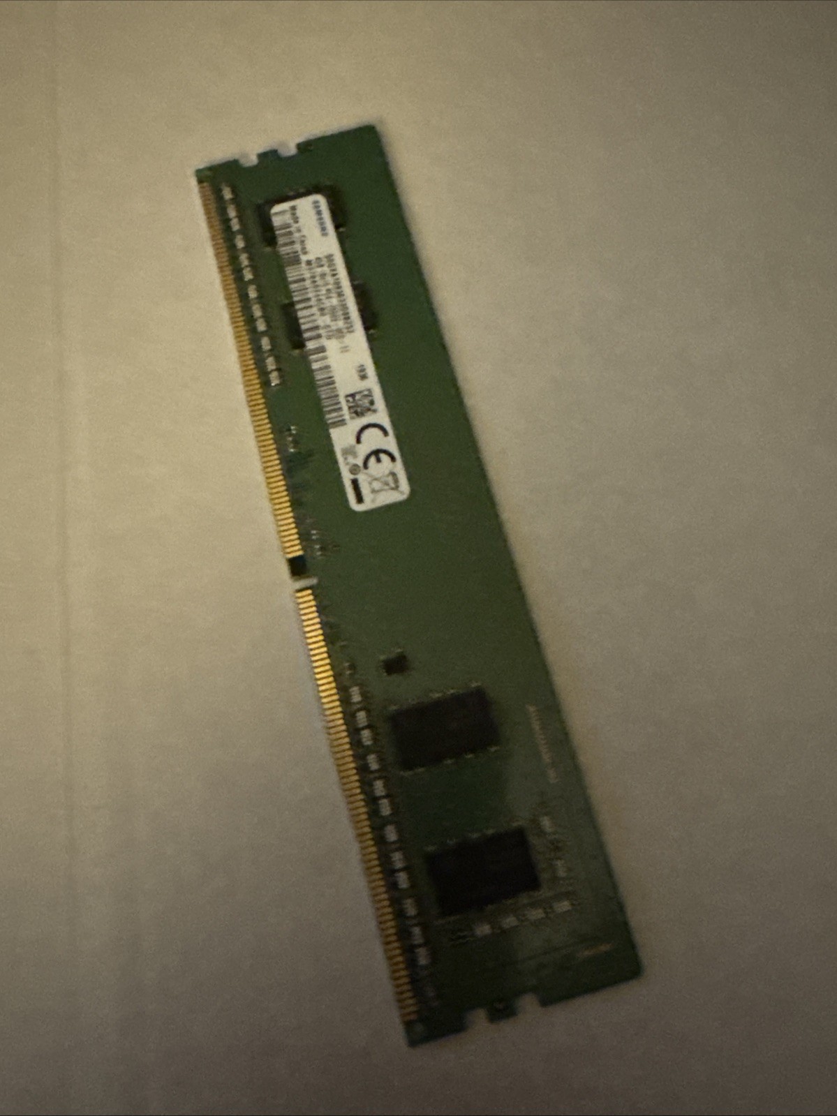One Samsung 4GB DDR4 2666MHz PC4-2666V Desktop RAM Memory M378A5244CB0-CTD