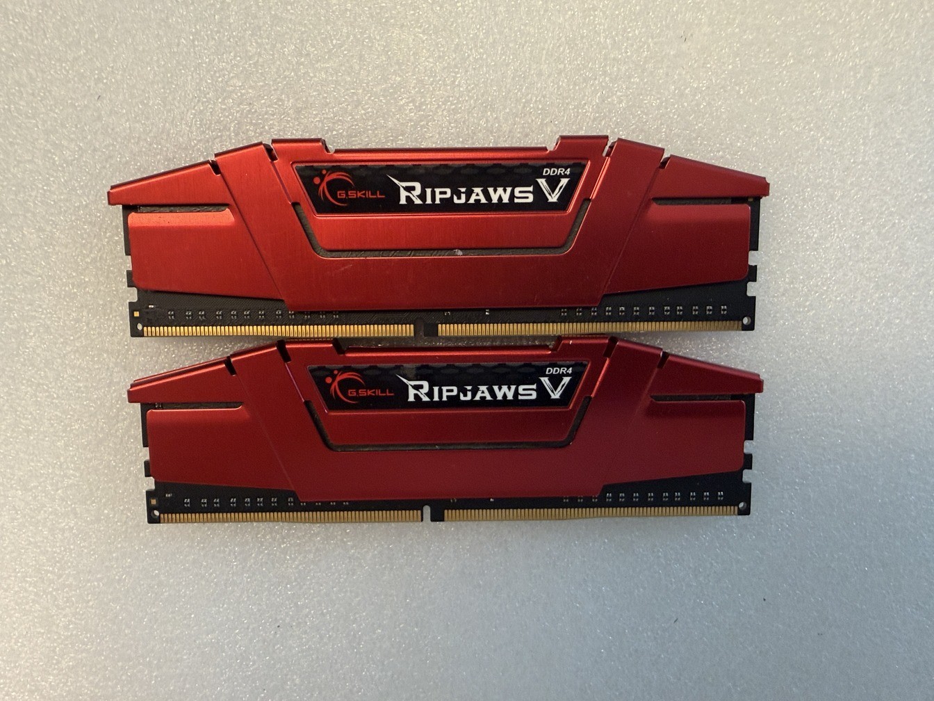 G. SKILL 8GB RIPJAWS V DDR4 2400 Mhz Desktop GAMING RAM