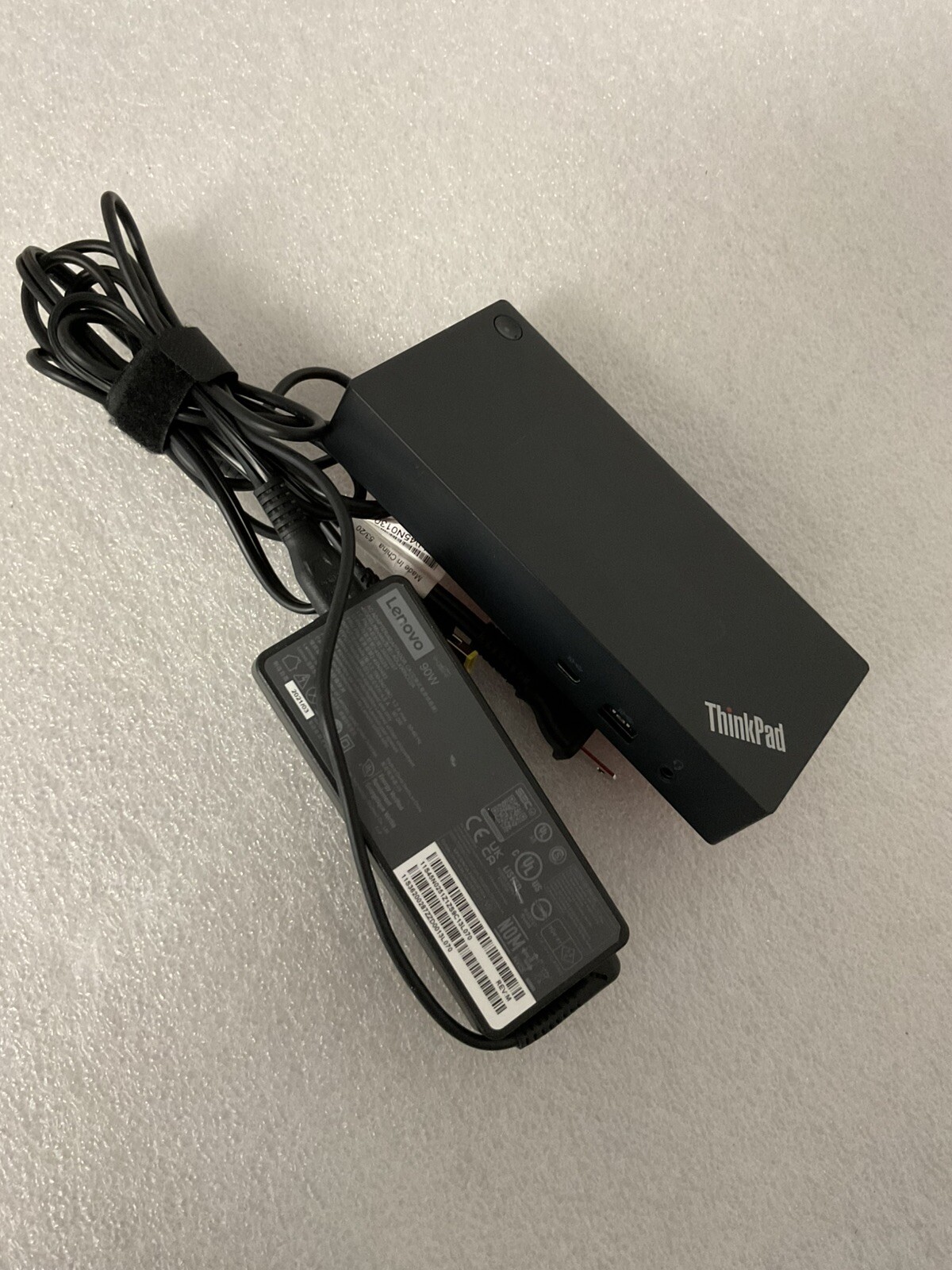 Lenovo ThinkPad Universal USB Type-C Dock Model LDA-KP Type 40AY PN 5D21B41471