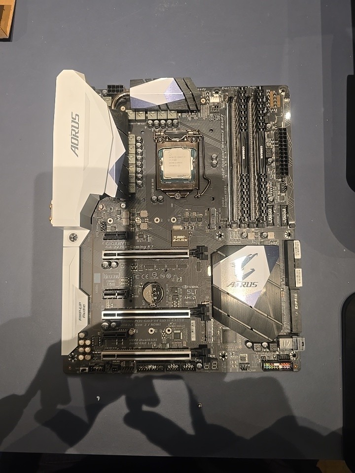 Gigabyte Aorus Z270X Gaming 7 Motherboard Pre-owned