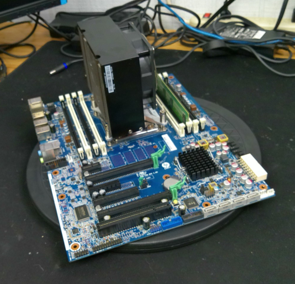 HP Motherboard 710324-002, 761514-001 W/ Intel SR2PH, 8GB RAM, Heatsink & Fan