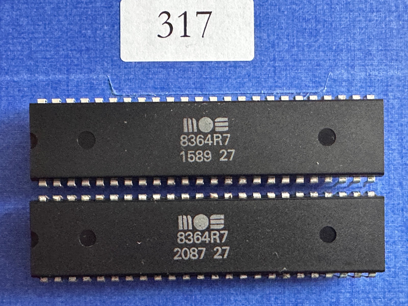 8364R7 CSG Paula for Commodore Amiga (2 X) 8364R7 - 317