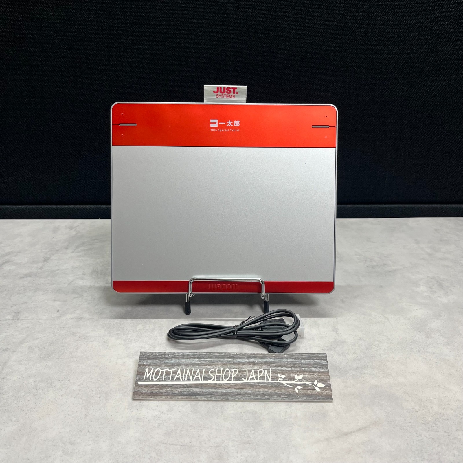 Wacom Intuos Small Pen Touch Tablet CTH-480/R Ichitaro Limited Edition Red