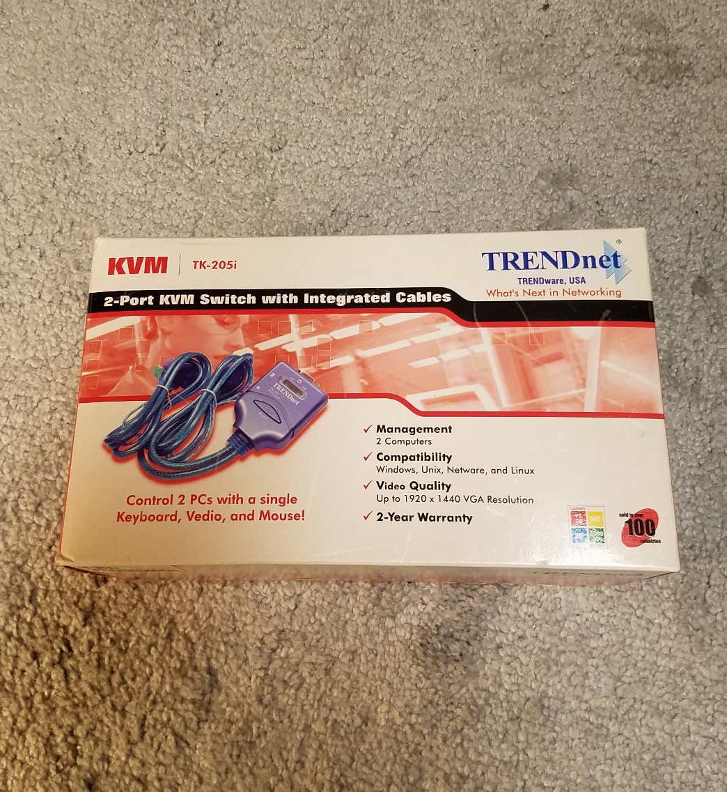 Trendnet TK-205i 2 Port KVM Switch with Integrated Cables USED