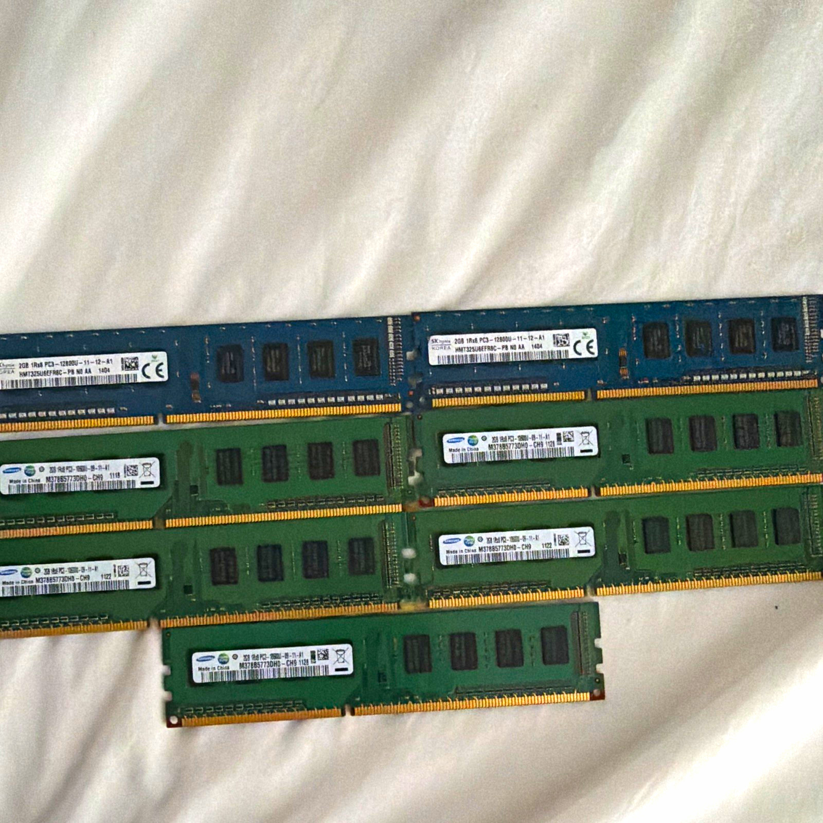 Lot of 7 2GB PC3  (14GB 7x2GB) DDR3 PC3-10600U & 12800U