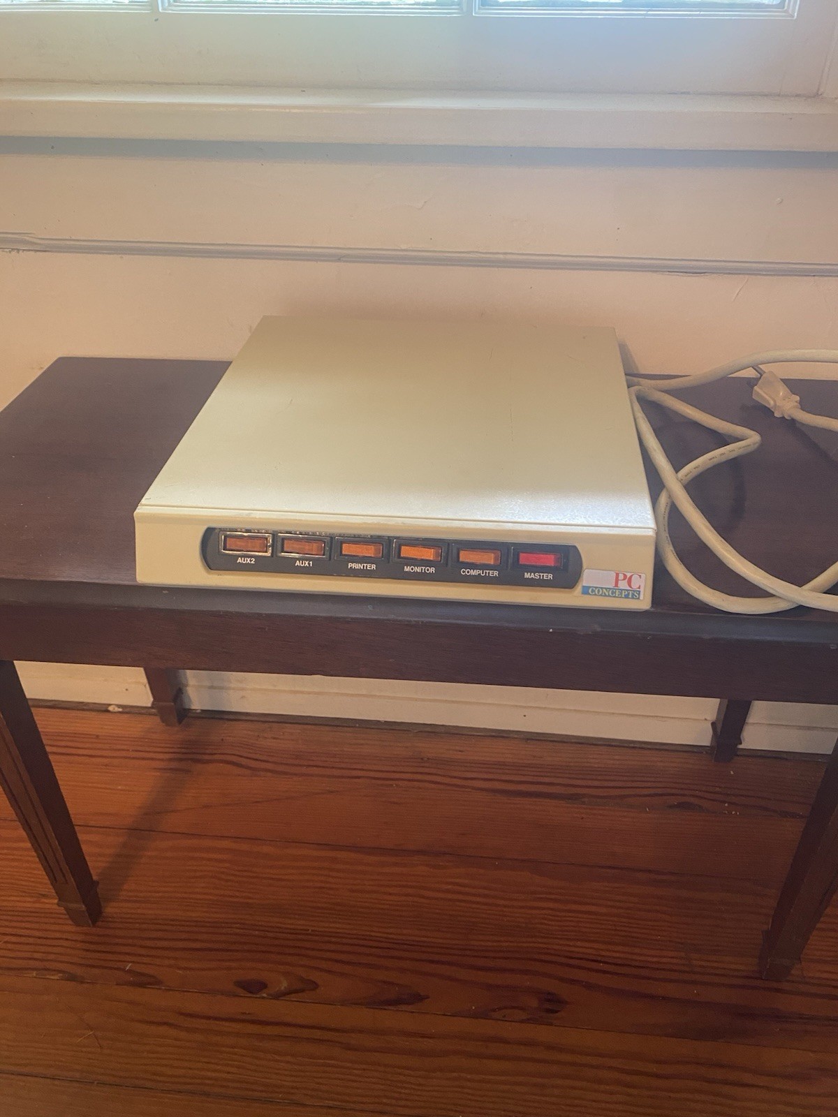 PC Concepts Model pC006 Tested Working. Fast Shipping Preowned Power Tap