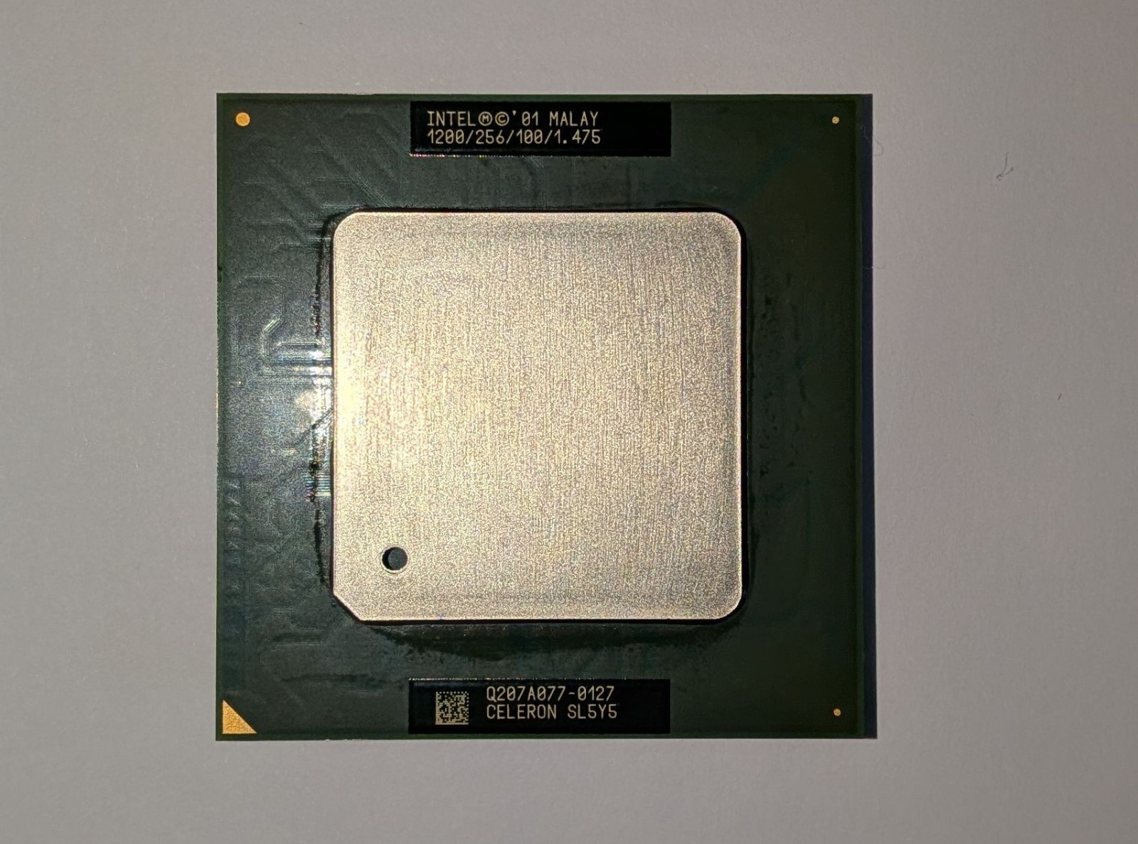 Intel Celeron SL5Y5 Processor 1-Core 1.2GHz 100MHz 256KB L2 Cache Socket 478