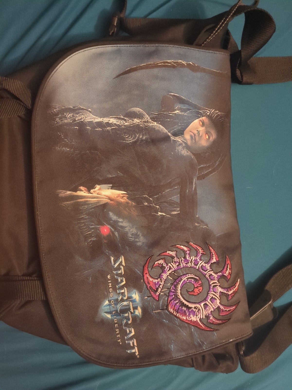 Starcraft 2 Wings Of Liberty Laptop Messenger Computer Bag Zerg Blizzard