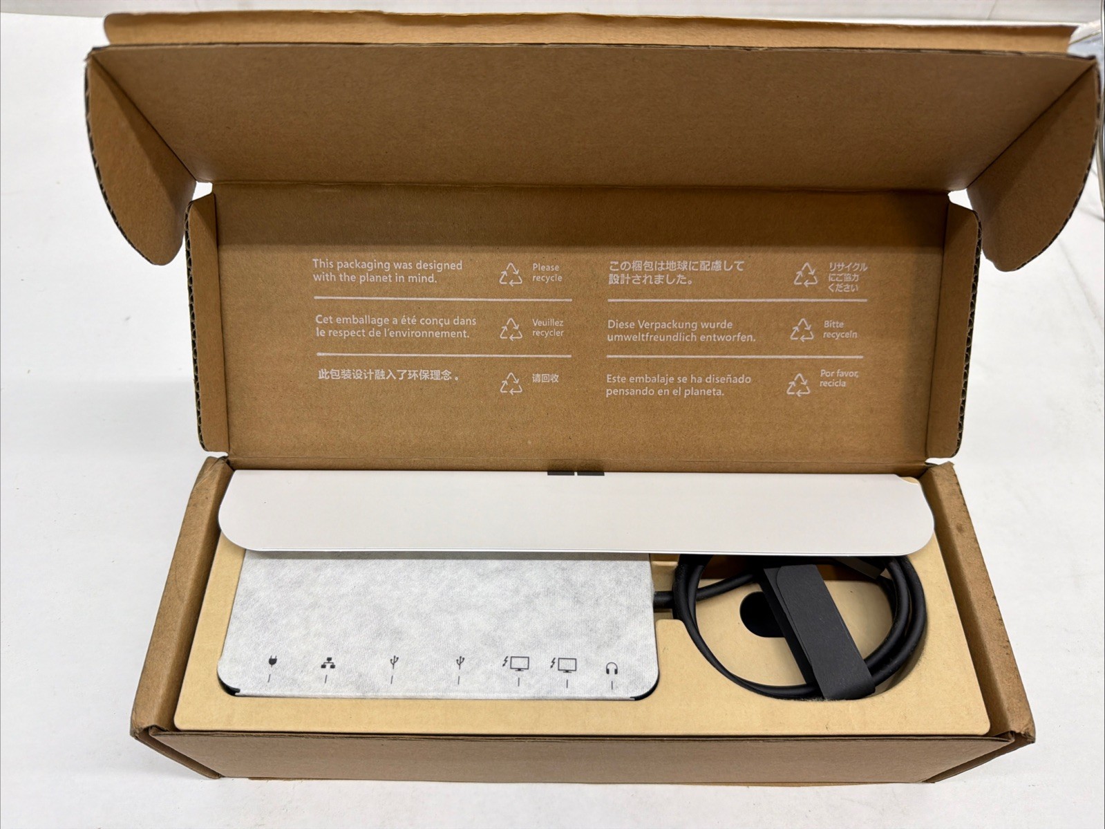Microsoft SURFACE TB4 Docking Station (T8I-00001)