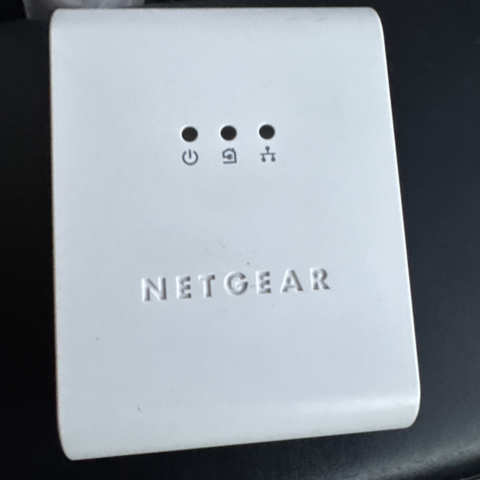 Netgear XET1001 85 Mbps Wall-Plugged Ethernet Adapter
