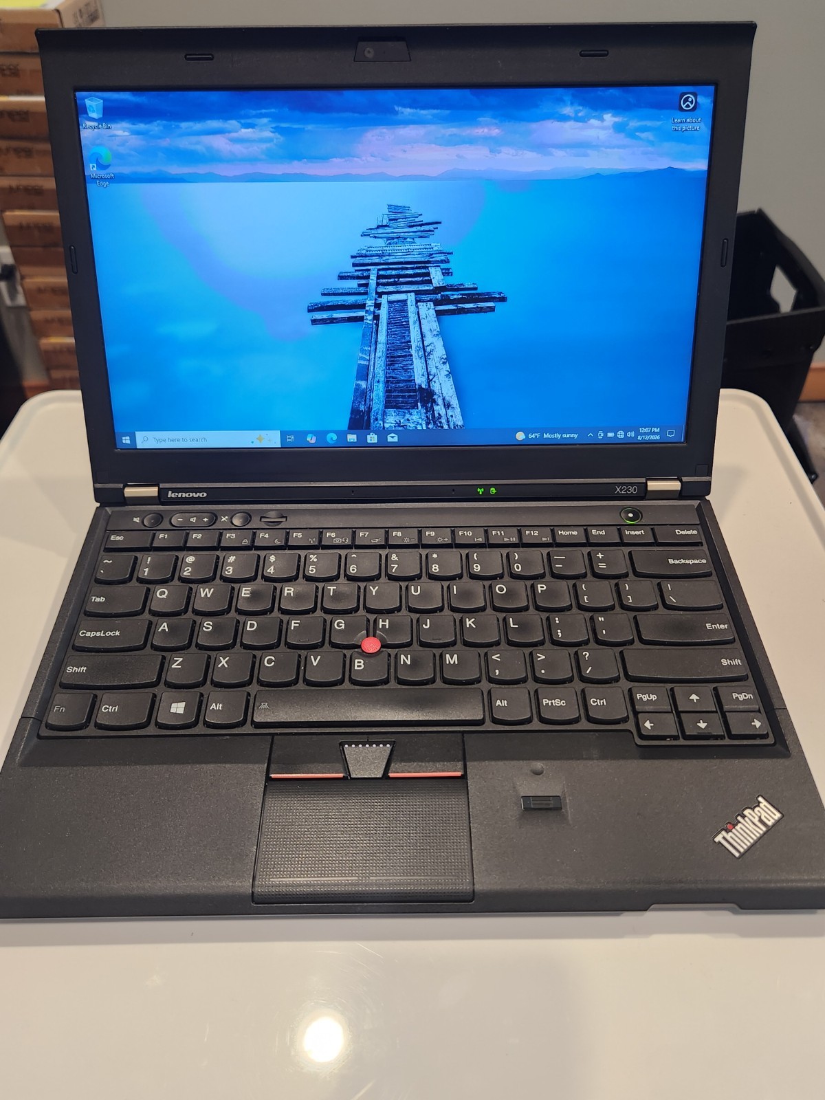 Lenovo ThinkPad X230 Core i5-3320M 2.6GHz 8GB RAM 250GB SSD + Win 10 Home    (C)