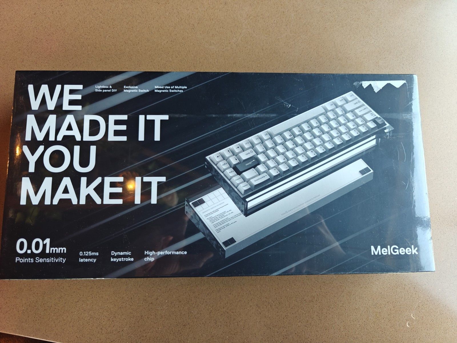 MelGeek MADE68 Ultra 65% Wired Magnetic Gaming Keyboard - Black/White