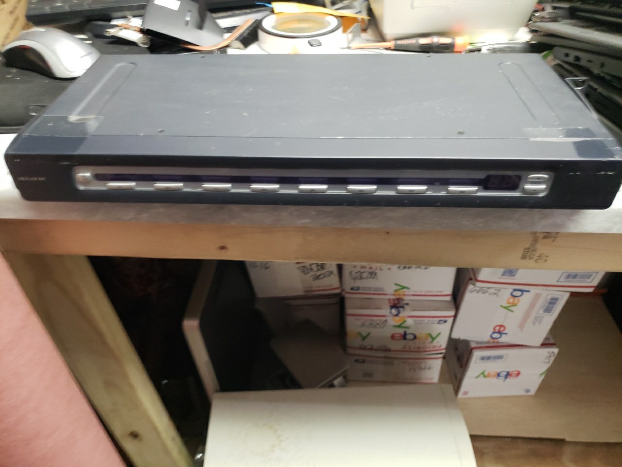 Belkin P81041-A OmniView PRO2 8-Ports External KVM Switch 