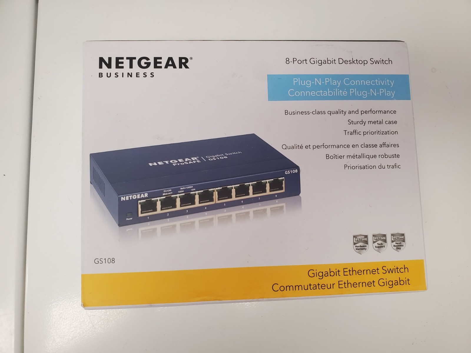 NETGEAR  8-PORT GIGABIT DESKTOP SWITCH, GS108 - NEW SEALED BOX