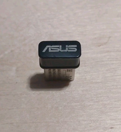 7 ASUS USB-AC53 867Mbps Wireless USB Adapters