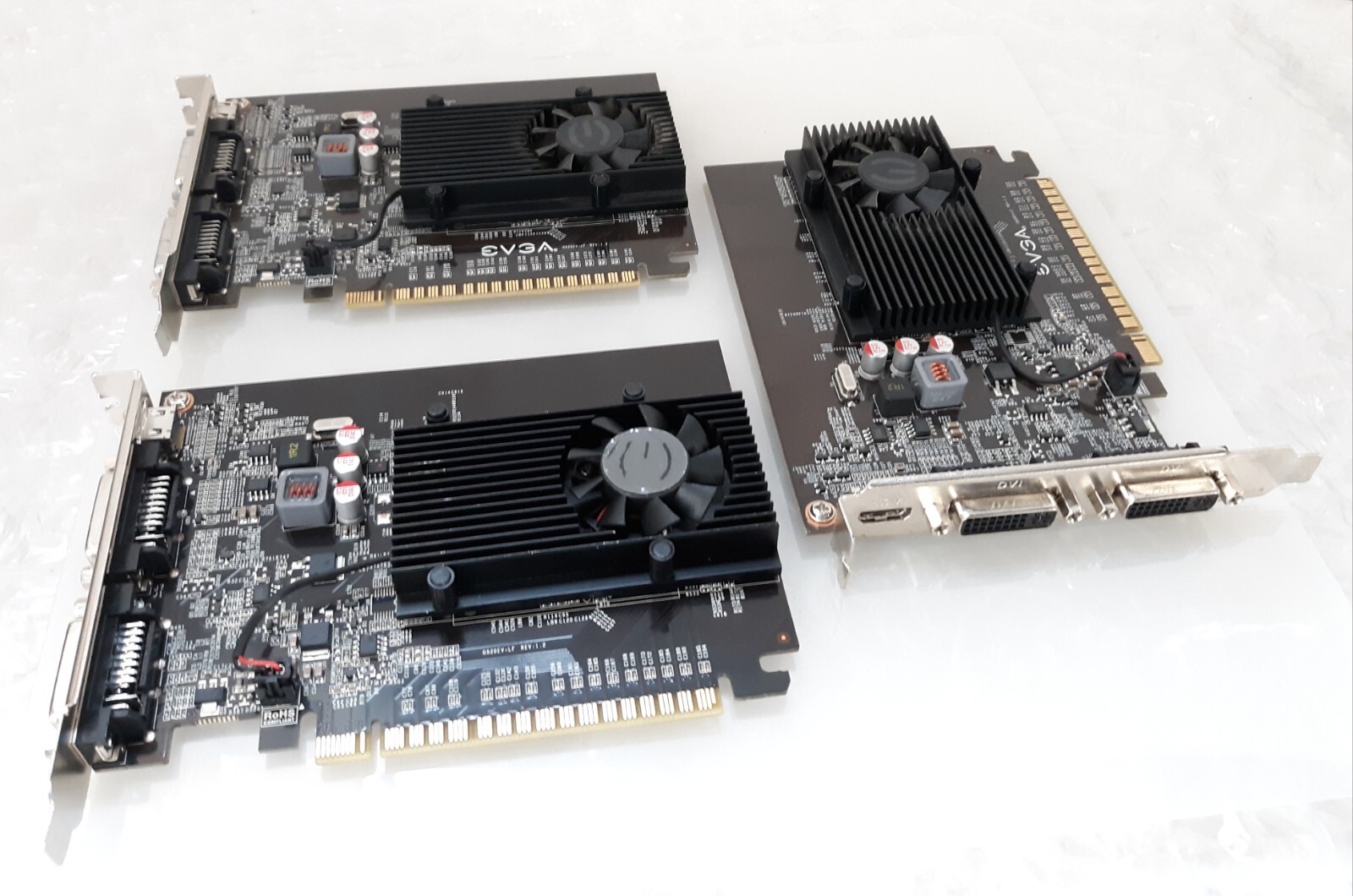 EVGA GeForce GT610 02G-P3-2617-KR 2GB 64-bit DDR3 PCIe 2.0x16 P1310 w/DVI Cables