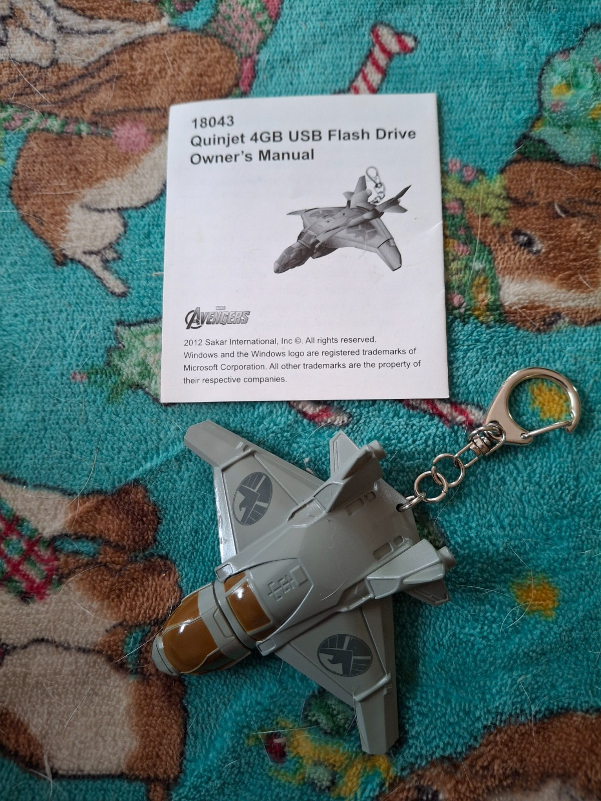 Marvel: 4GB USB Flash Drive - AVENGERS QUINJET unused