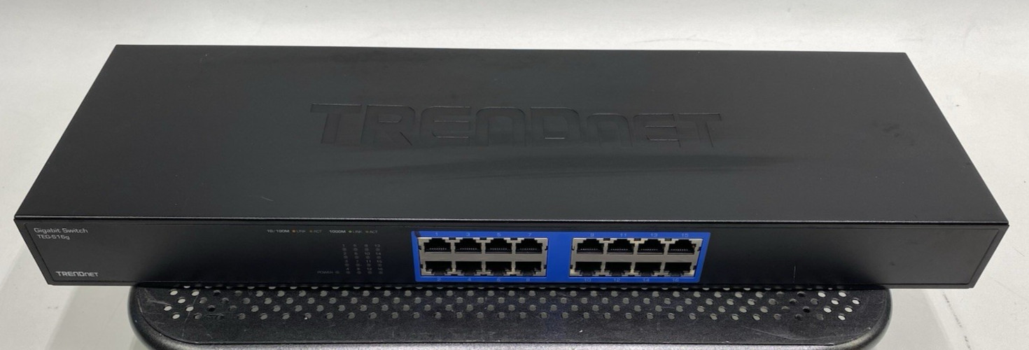 TRENDnet TEG-S16G 16-Port Gigabit GREENnet Switch – Hardware v2.0R – Rackmount