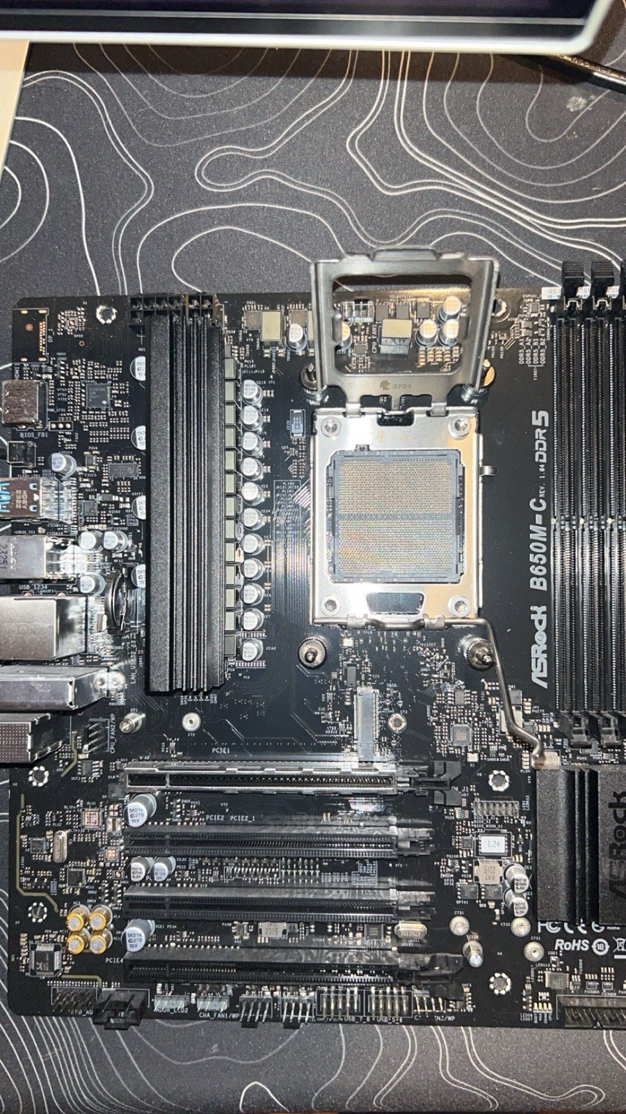 ASRock B650M-C MicroATX AMD Socket AM5 DDR5 SDRAM 4-DIMM M.2 PCIe