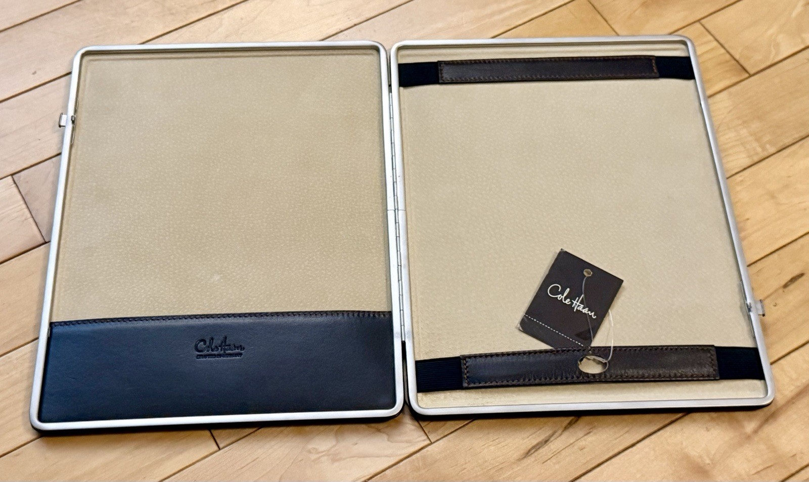 Cole Haan K00347 Leather Tablet Hinged Hard Case 8x11 Dark Brown NWT Tan Pebbled