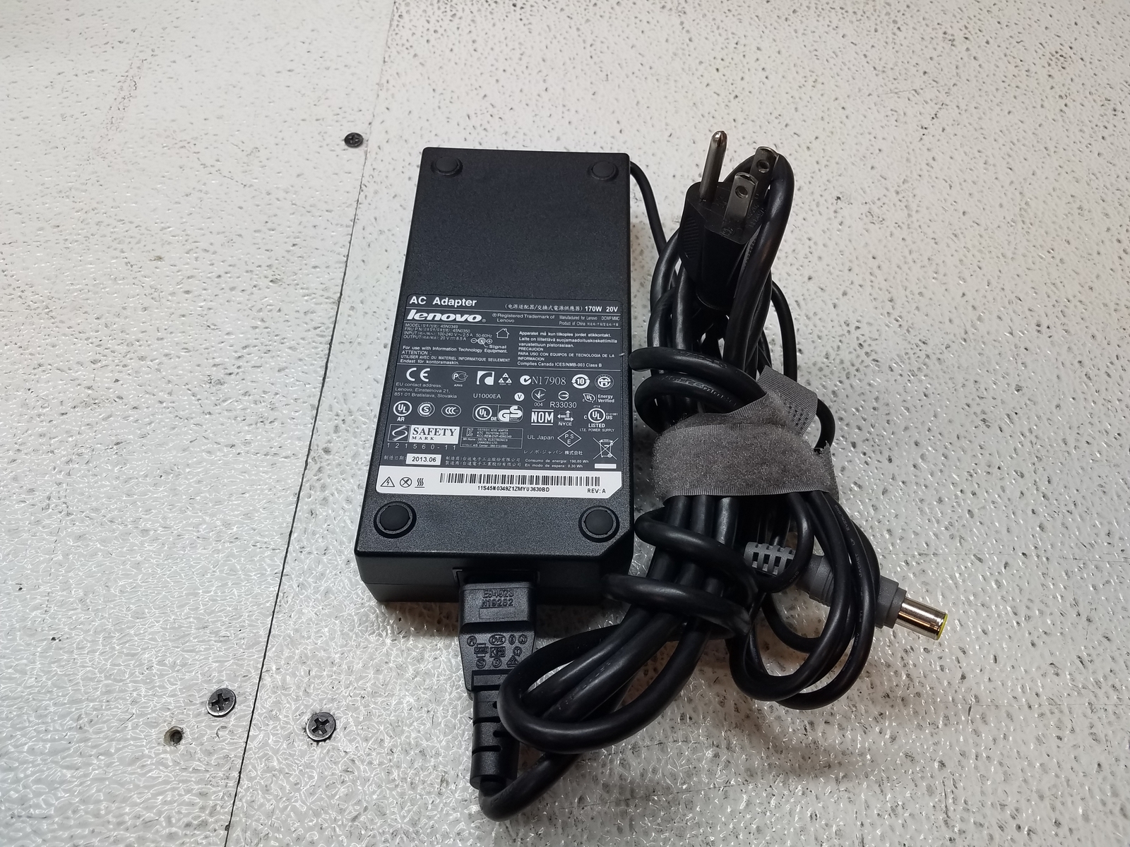 Genuine Lenovo 170W 20V 8.5A Laptop Power Adapter Chargers w/ Power Cable F S/H