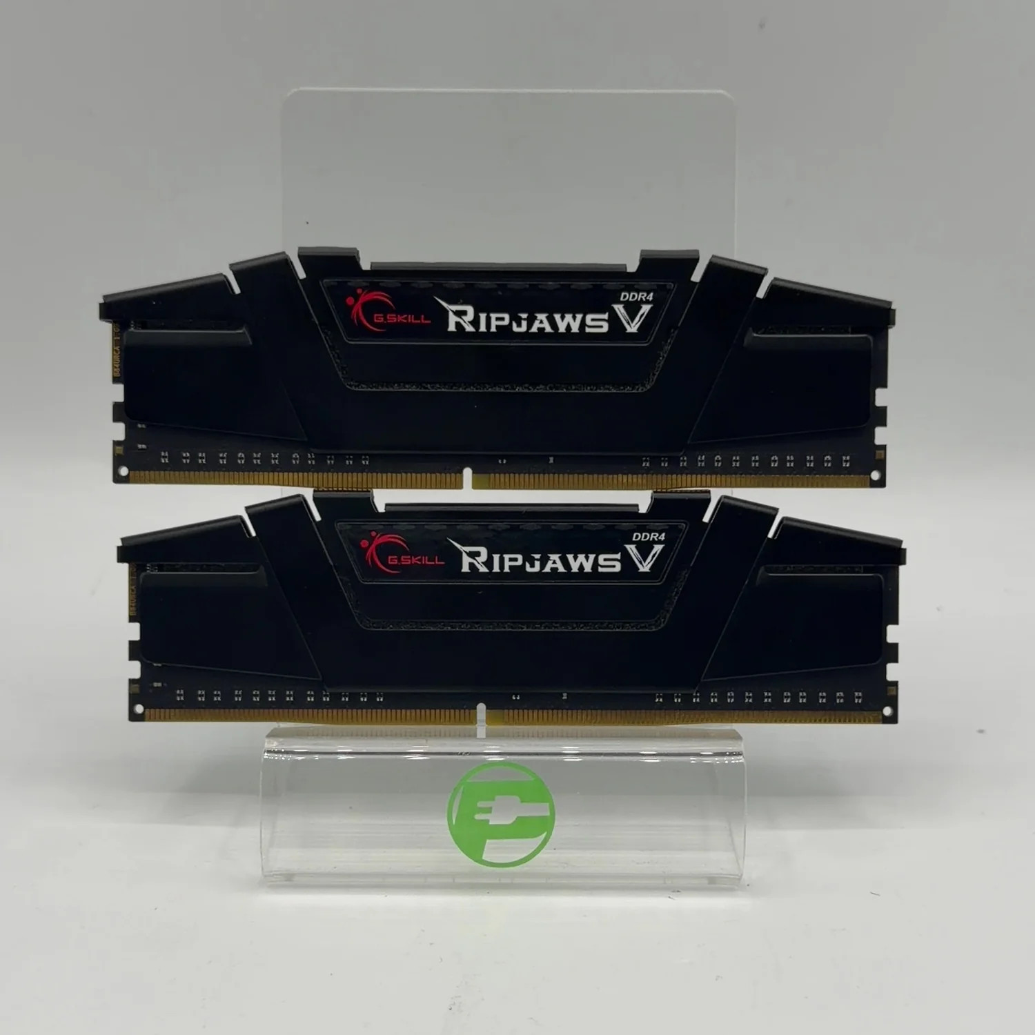 G.Skill Ripjaws V 16GB (2x8GB) RAM DDR4 3200MHz F4-3200C16D-16GVKB