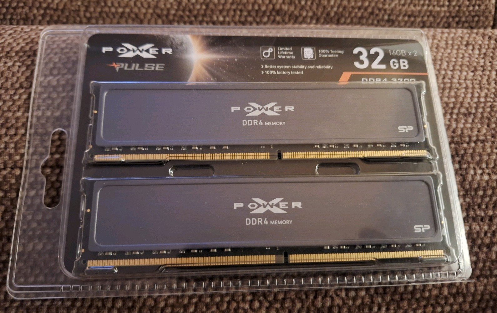 Gaming Memory Module DDR4 3200 XPOWER Zenith RGB 32 GB 2 x 16 GB New Sealed