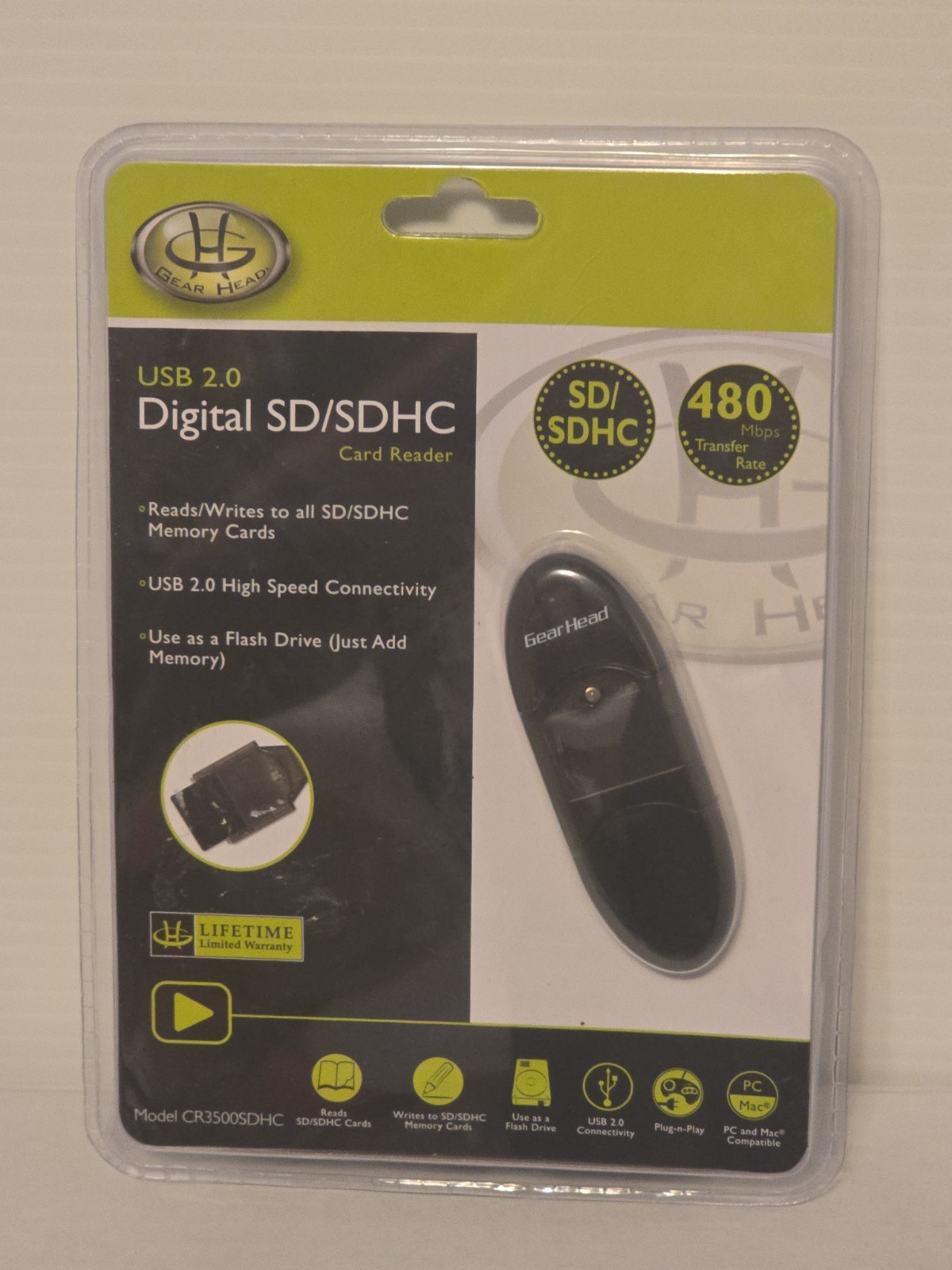 NEW Gear Head USB 2.0 Digital Micro SD/SDHC Card Reader Model CR3500SDHC Black 