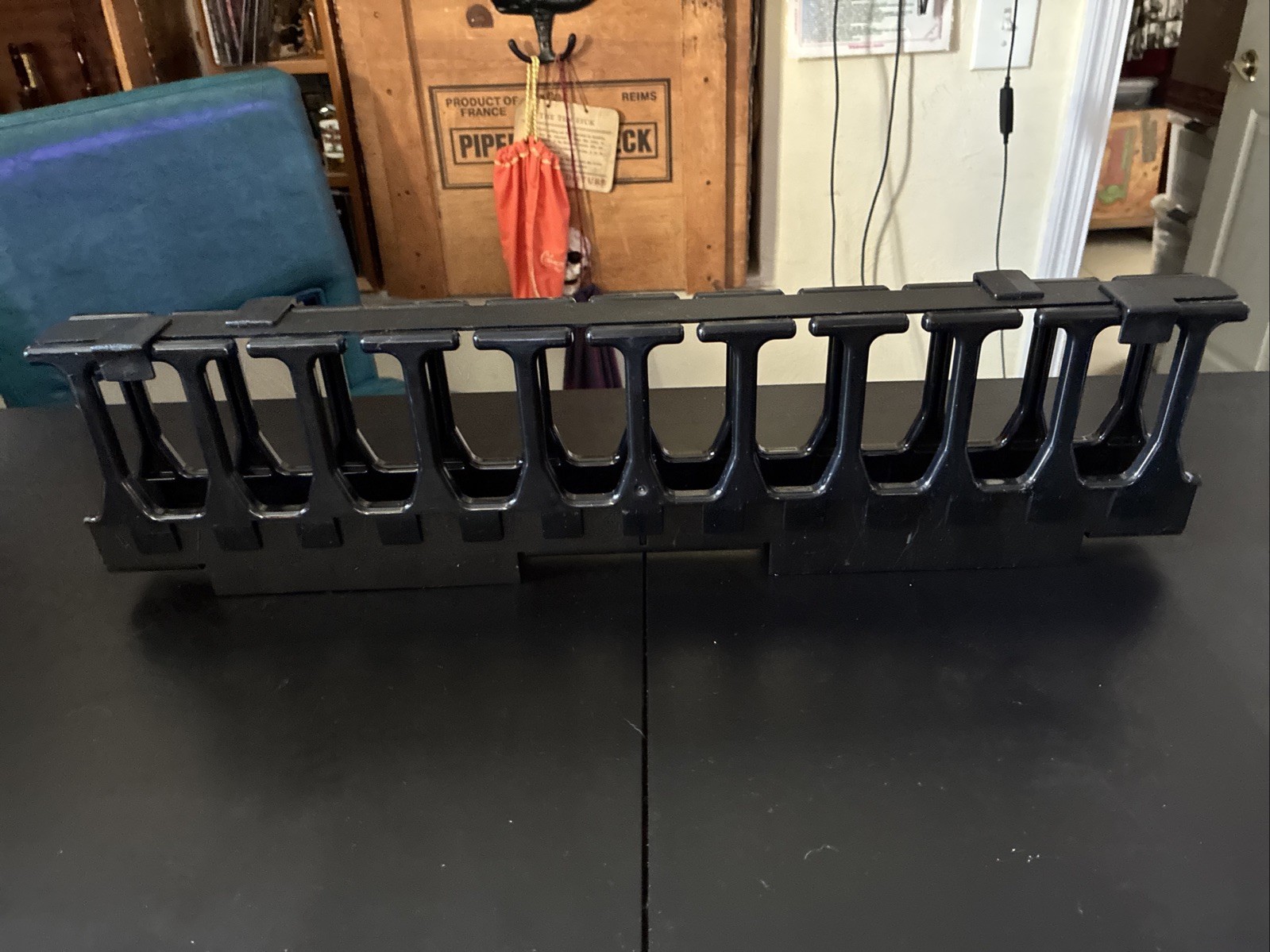 NEW CPI Chatsworth 2U Universal Double-Sided Horizontal Cable Manager-30530-719