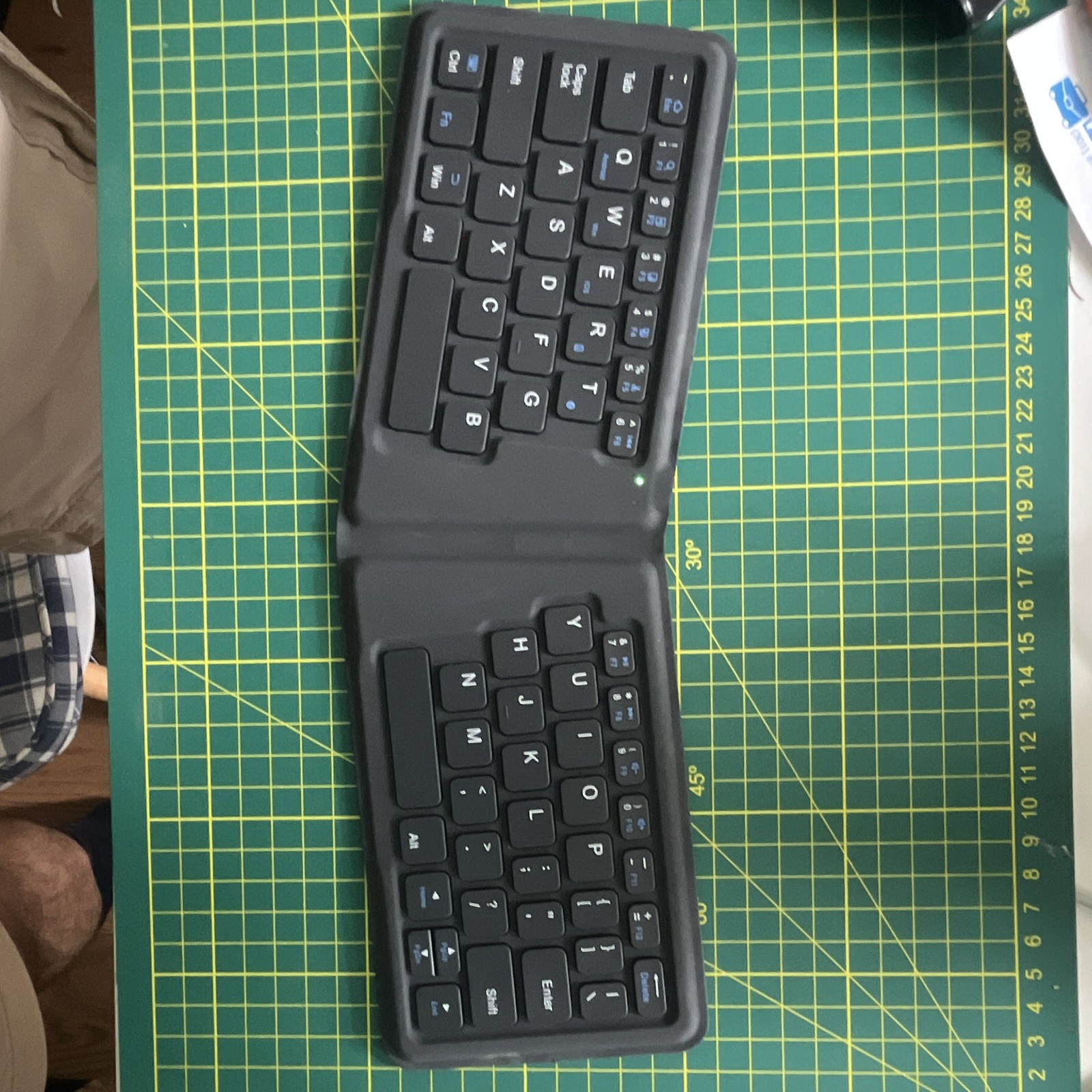 iClever IC-BK06 Foldable Bluetooth Keyboard Wireless + Charging Cable Tested