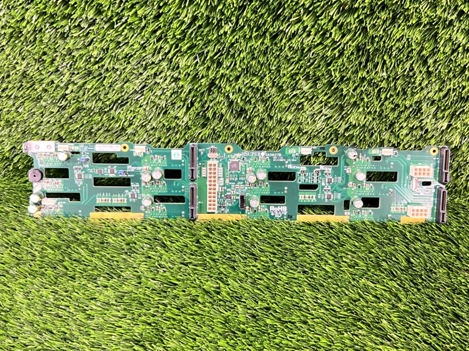 Supermicro SAS827B CSE-827 12-Bay LFF 3.5'' SAS/SATA HDD 4-Node Server Backplane