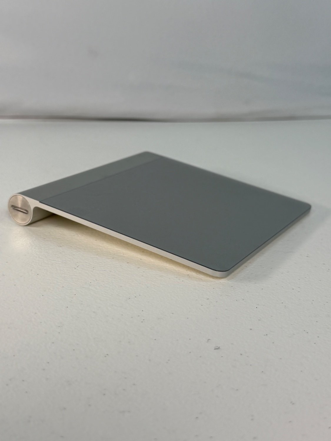 Apple Magic Trackpad A1339 Wireless Silver Aluminum Touchpad Multi-Touch